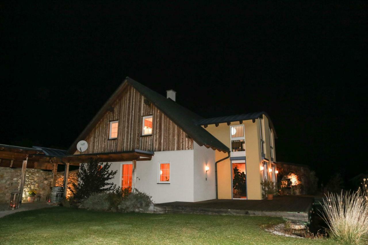 Villa Luxusferienhaus Maiersdorf Extérieur photo